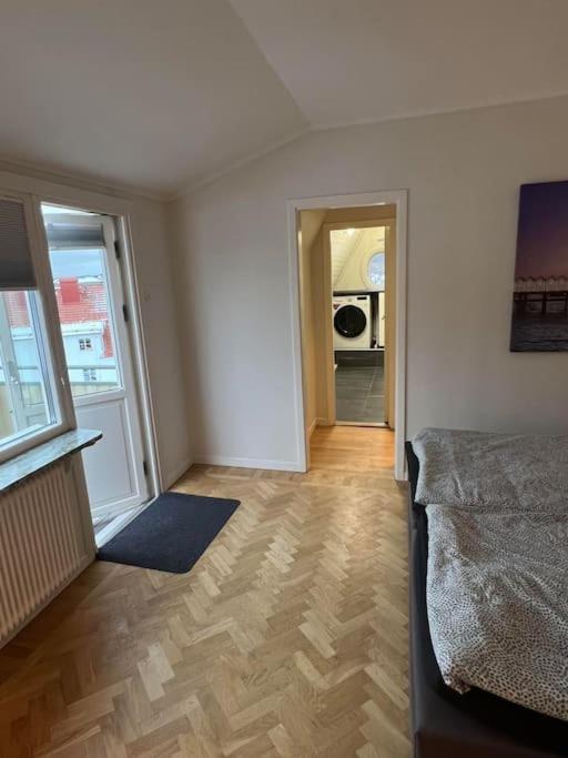 Haerligt Stort Boende I Perfekt Laege 布罗斯 外观 照片